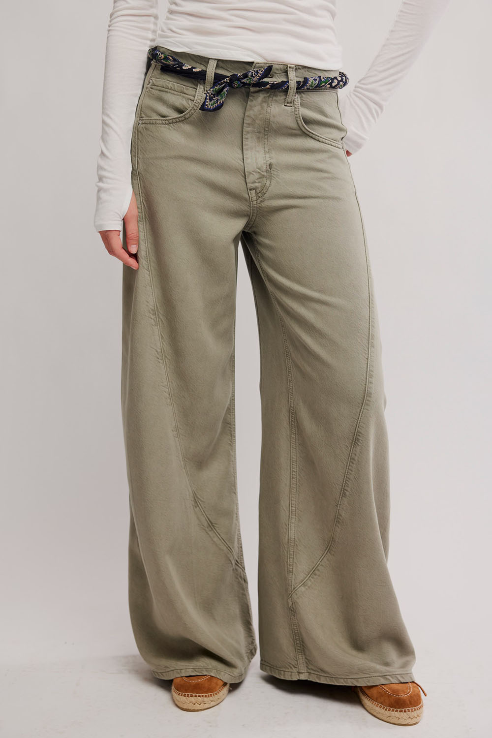 Free People - Haven Baggy Wide Leg - Seagrass - Front