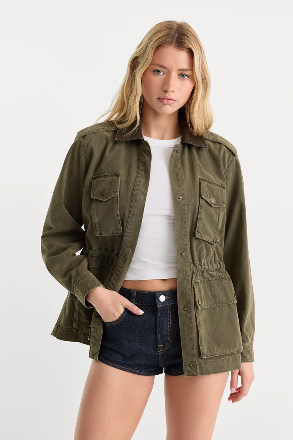 Good American The Field Jacket in Tea Bark — Front view