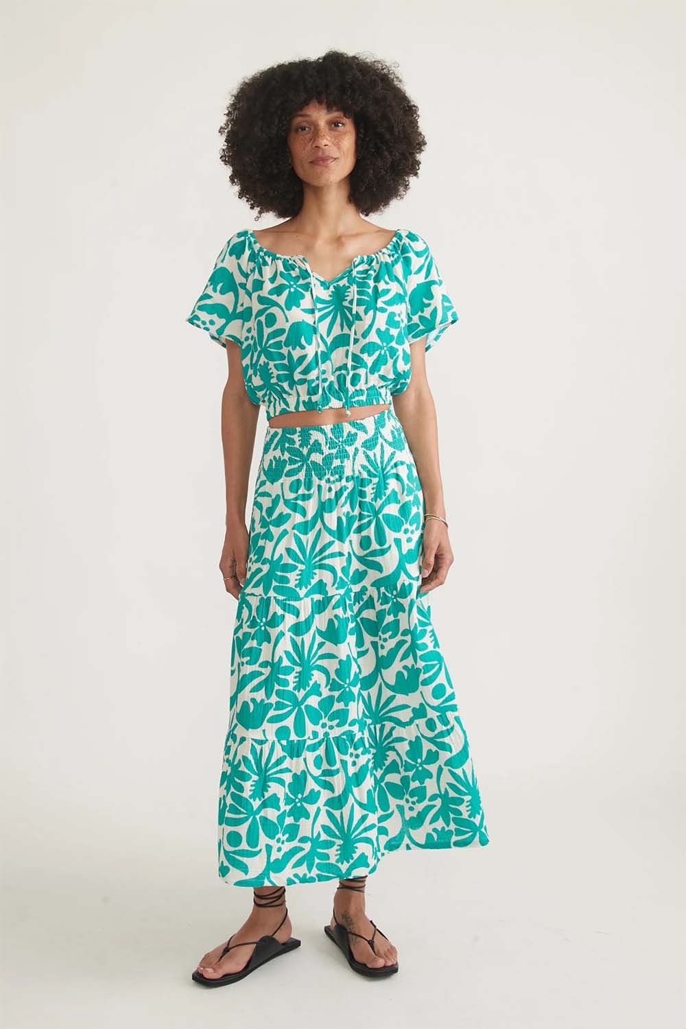 Marine Layer - Tiana Crop Blouse - Spruce Flora 