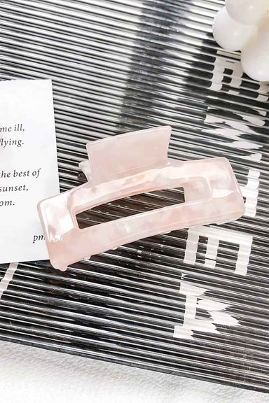 Pearl of the West - Geo 7.5cm Hair Claw - Light Pink
