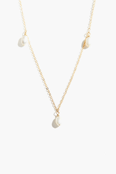 Able - Triple Pearl Necklace - Gold
