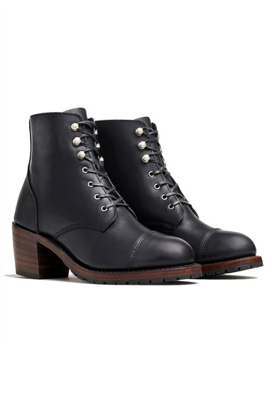 Red Wing - Eileen - Black Boundary - Profile