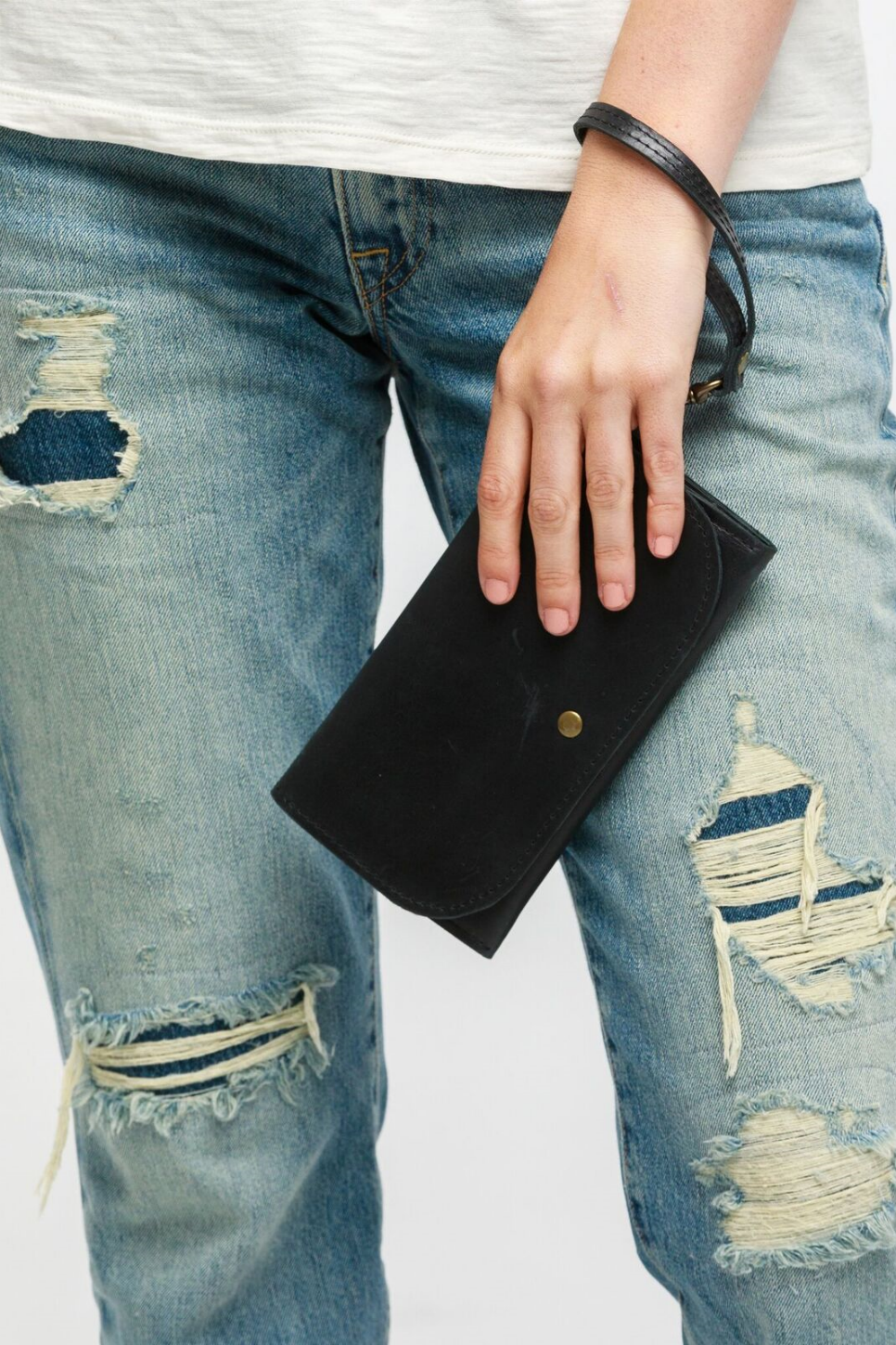 Able - Mare Phone Wallet - Black - Model