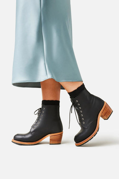 Red Wing - Clara Boot - Black - Model